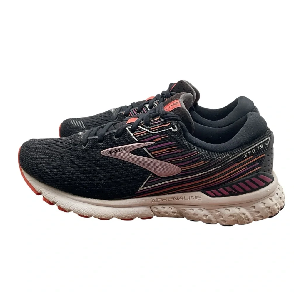 Brooks Adrenaline 19 Women's Black and Red Athletic Shoes‎ size 9